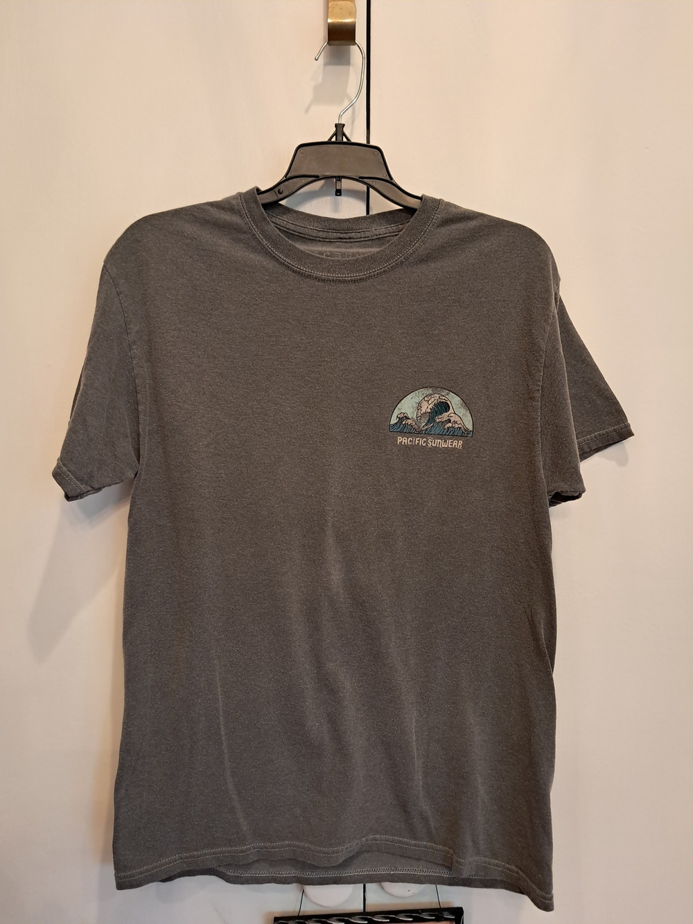 PacSun Charcoal Graphic Tee - Men